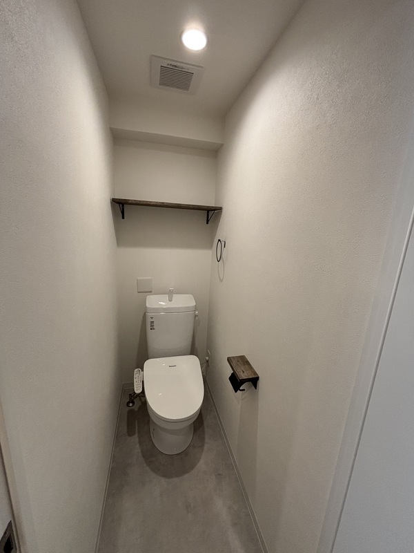 トイレ　清潔感のあるトイレです