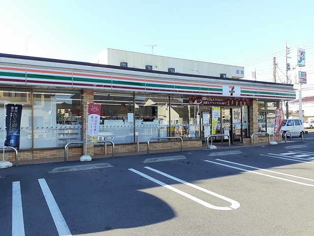 その他　セブンイレブン竜ヶ崎出し山町店まで710m