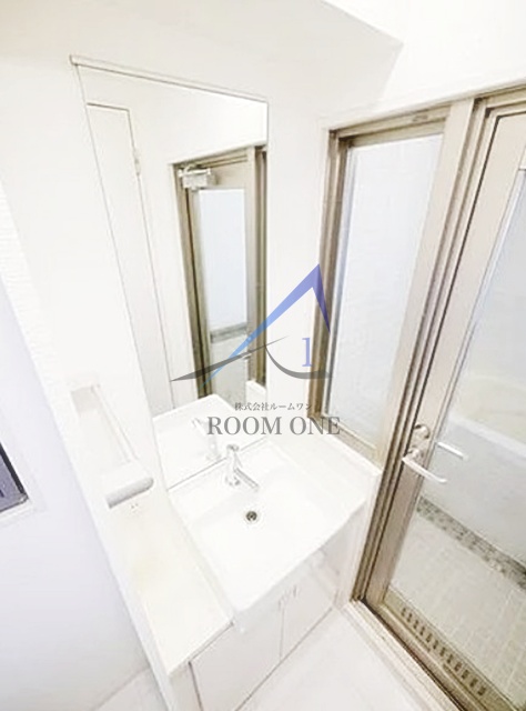 洗面設備　洗面台です。