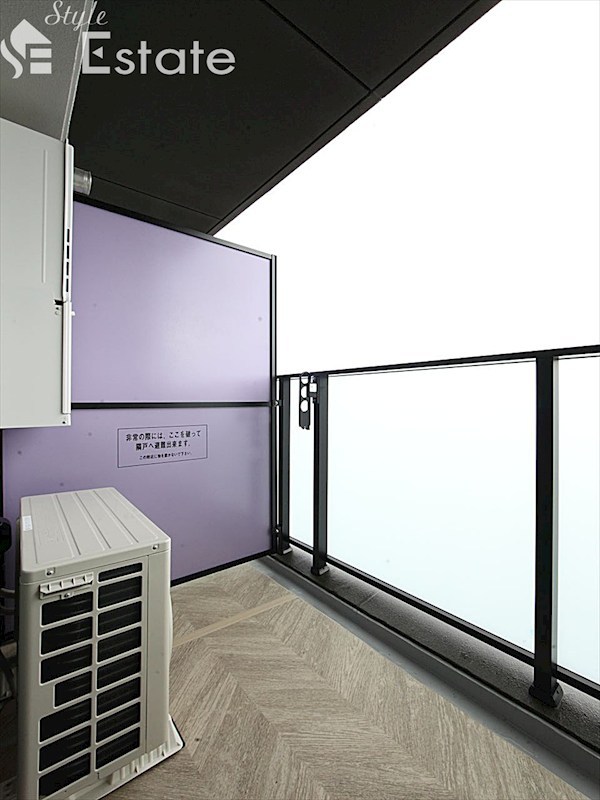 バルコニー　バルコニー