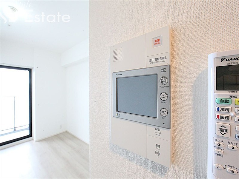 セキュリティ　モニター付きインターホン