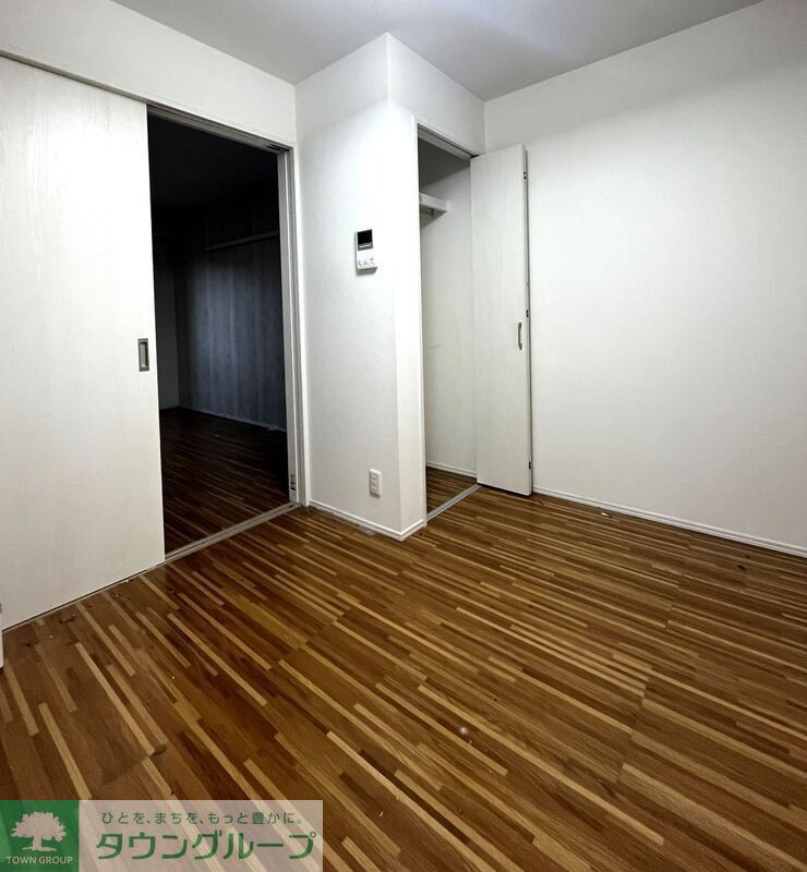 居室・リビング　C号室・参考写真