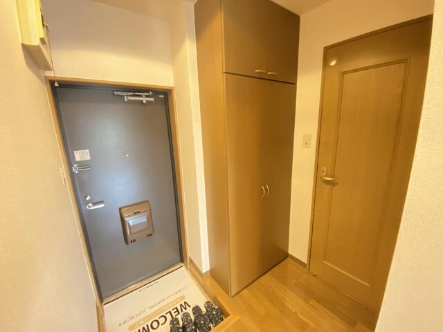 玄関　同物件別室のイメージ画像となります