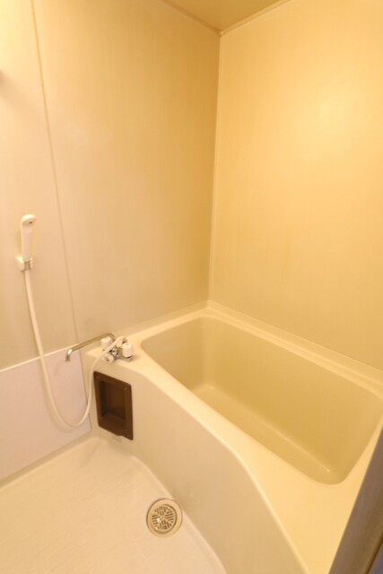 バス・シャワールーム　☆バス・トイレ別☆