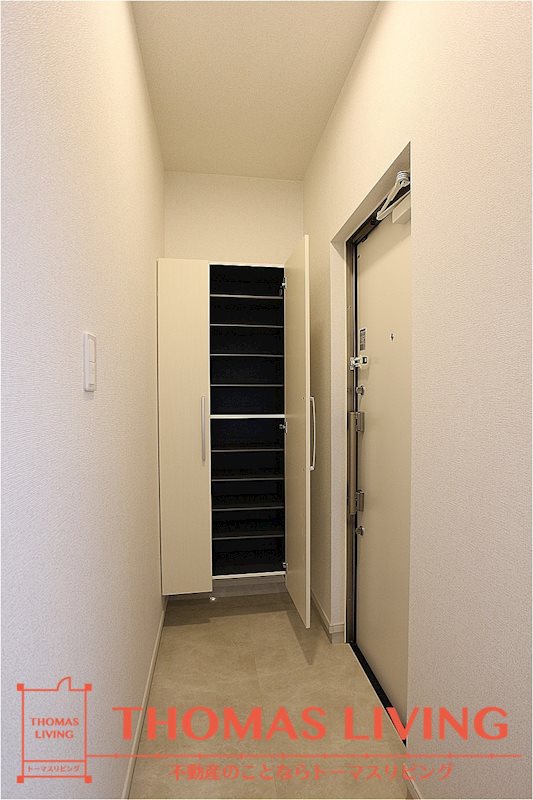玄関　大容量のシューズボックス付きです。