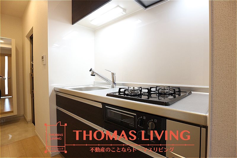 キッチン　2口コンロ・グリル付きです。
