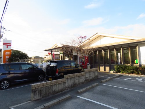 郵便局　手城郵便局（郵便局）まで615m