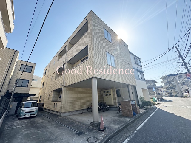 建物外観　【人気の東横線でアクセス良好♪】大型収納完備のオススメ物件！