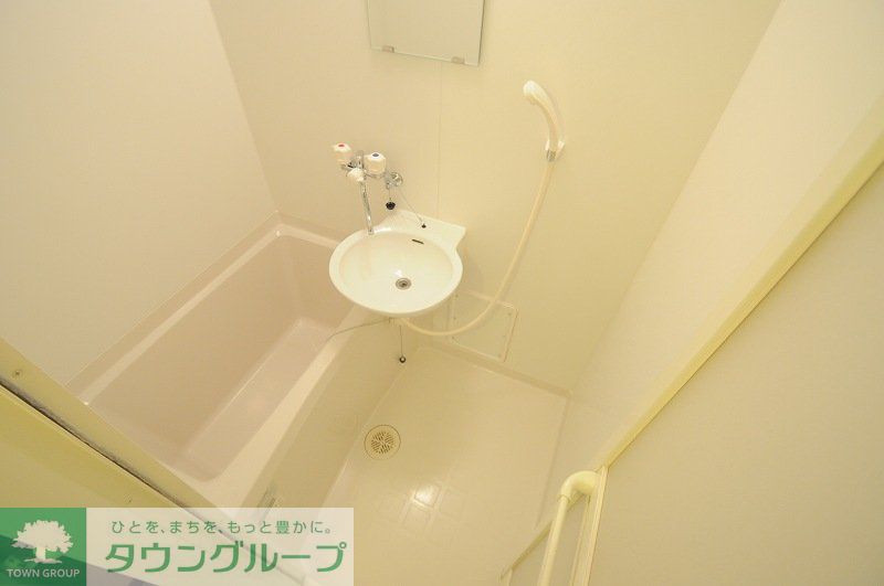 バス・シャワールーム　同タイプの部屋の写真です