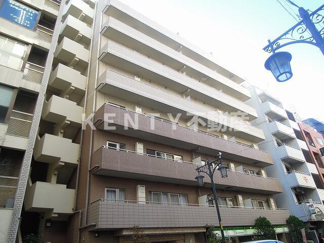 建物外観　落ち着いた雰囲気の外観です