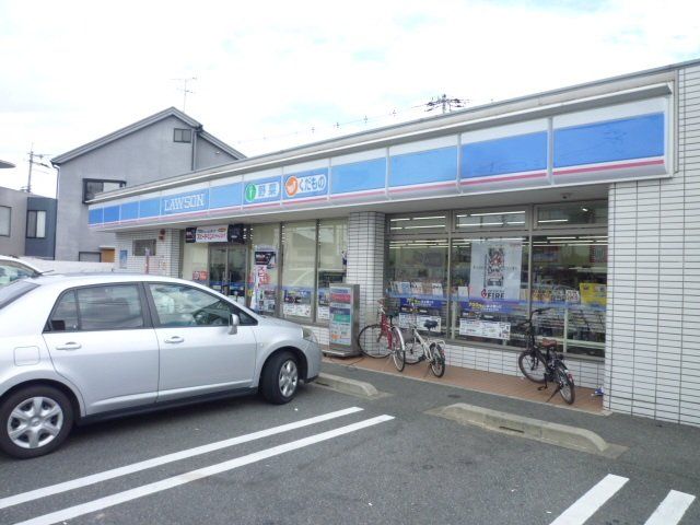 コンビニ　ローソン東大阪大蓮東一丁目店（コンビニ）まで374m