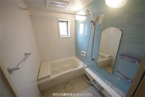バス・シャワールーム　追い焚き付き