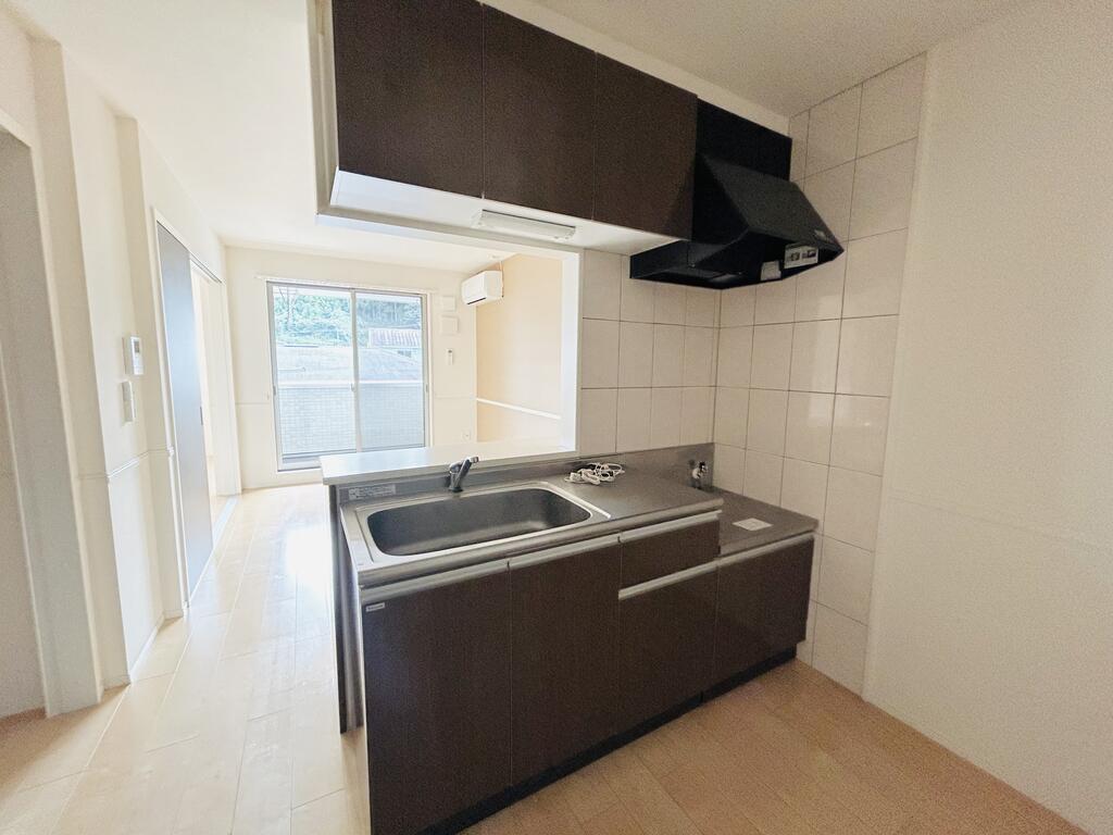 キッチン　※画像と反転タイプのお部屋です