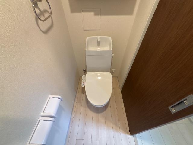 トイレ　シャワー付トイレ