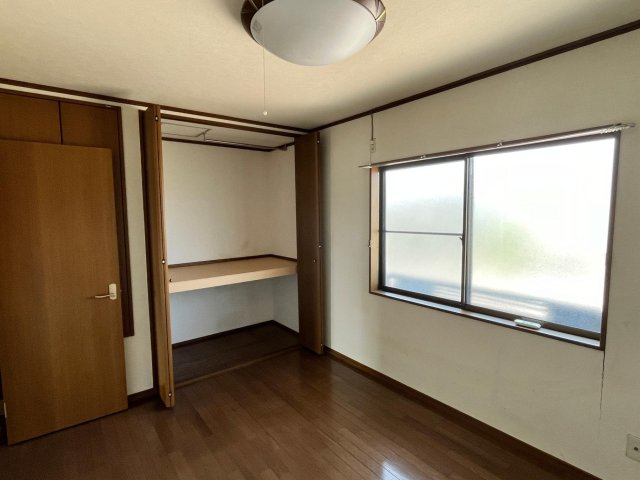 その他　２階の北側のゆったりした洋室です