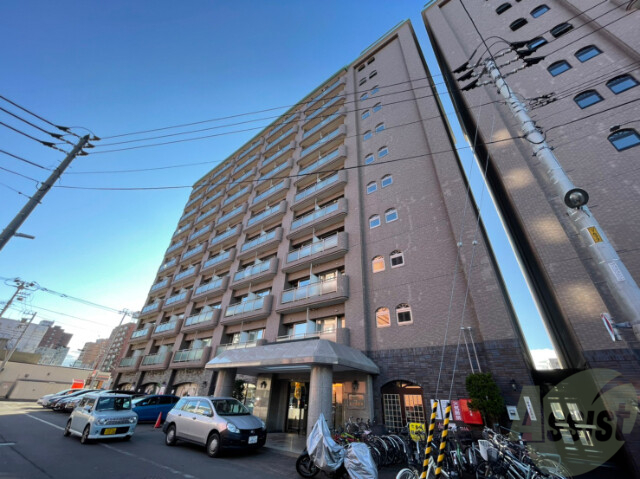 建物外観　札幌市中央区南８条西「アン・セリジェ弐番館」