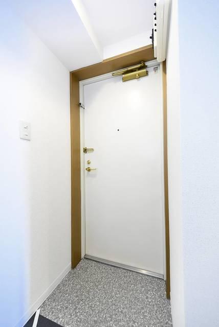 玄関　?