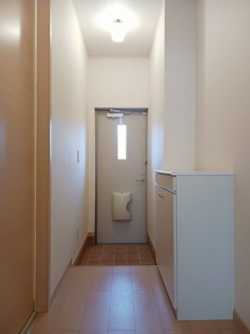 玄関　明るい玄関です