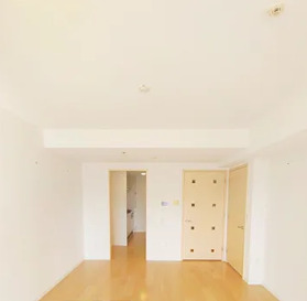 居室・リビング　※別部屋の参考写真です。