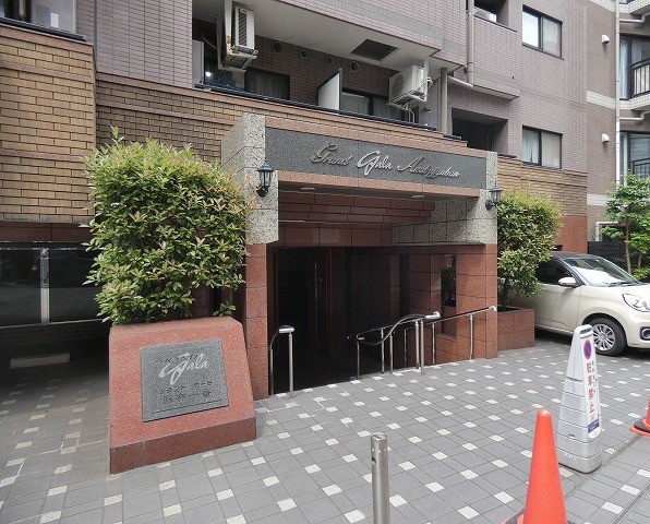 エントランス　エントランス