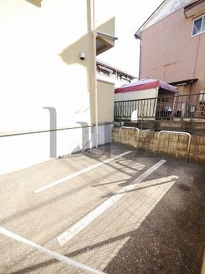 その他共有部分　バイク置き場です！