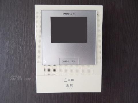 セキュリティ　カメラ付インターホン（イメージ）