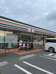 コンビニ　セブンイレブン名古屋正保町８丁目店（コンビニ）まで276m