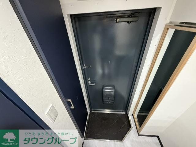 玄関　バルコニー