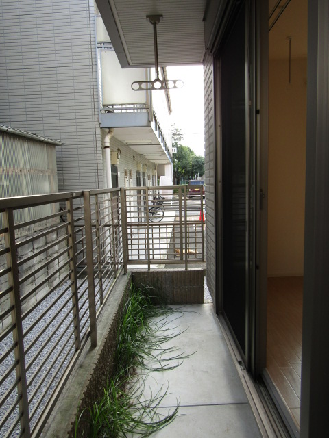 バルコニー　※別室参考画像