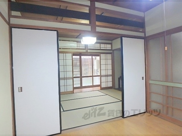 居室・リビング　居室
