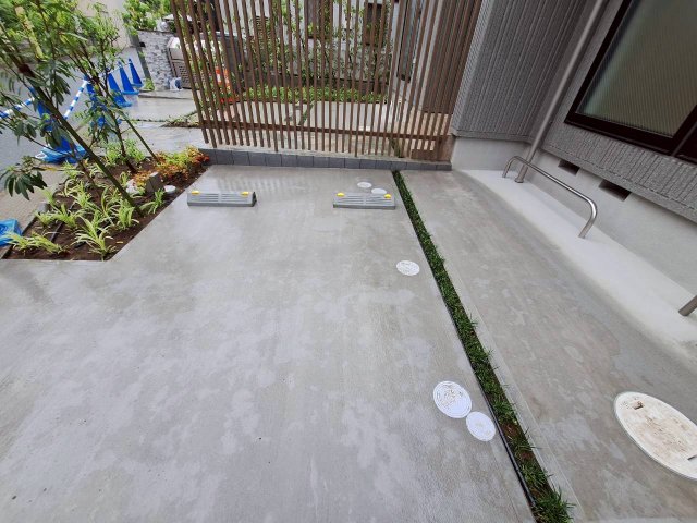 駐車場　★102号室専用の駐車場★