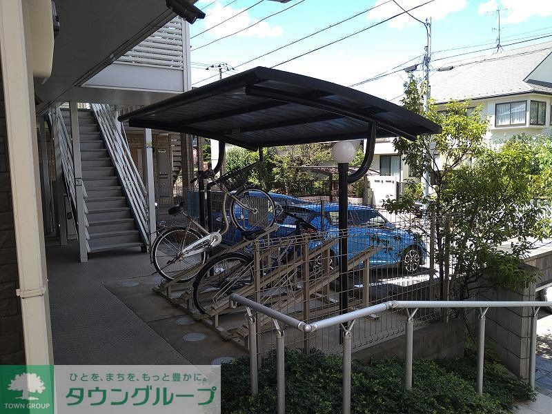 その他共有部分　駐輪場　自転車＆原付のみ駐輪可