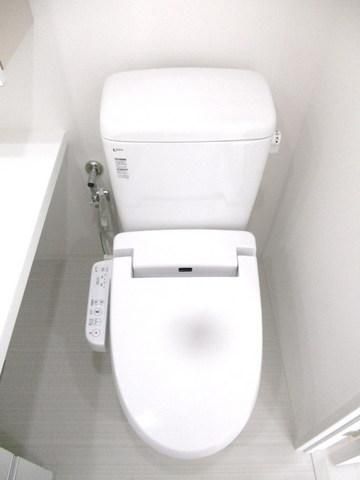 トイレ　トイレ