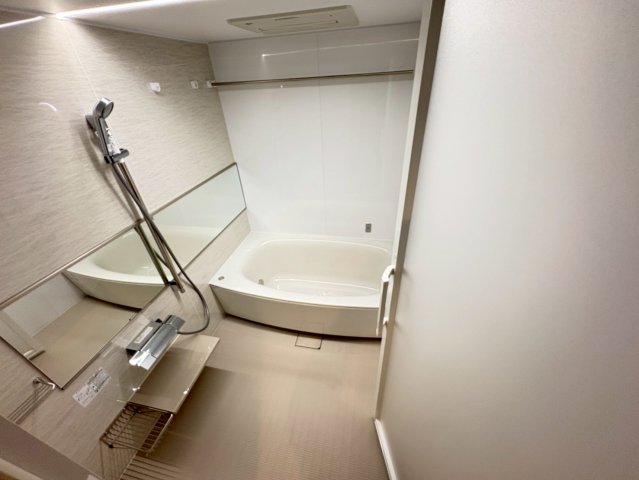 名次町ロジュマンの風呂写真