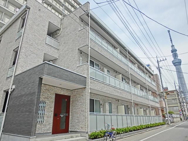 建物外観　道路からスカイツリー見えます！