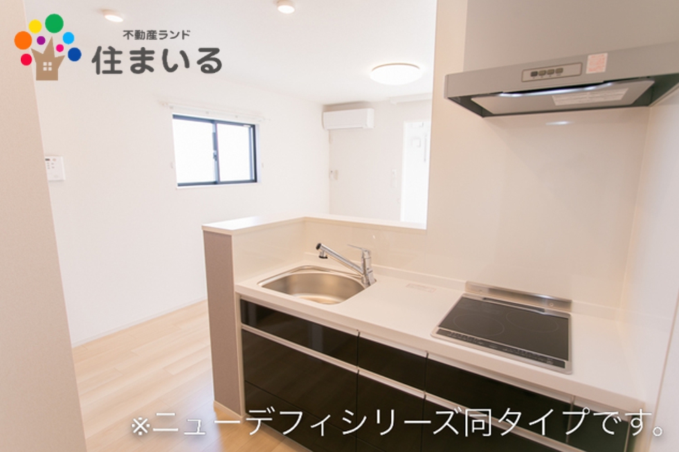 キッチン　※写真は同型タイプとなります