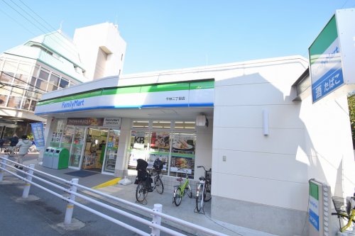 コンビニ　ファミリーマート 千林二丁目店（コンビニ）まで167m