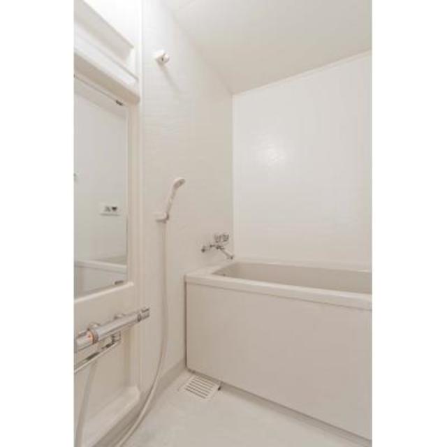 バス・シャワールーム　※写真は同タイプ住戸です。