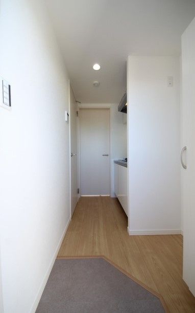 玄関　別部屋参考写真となります