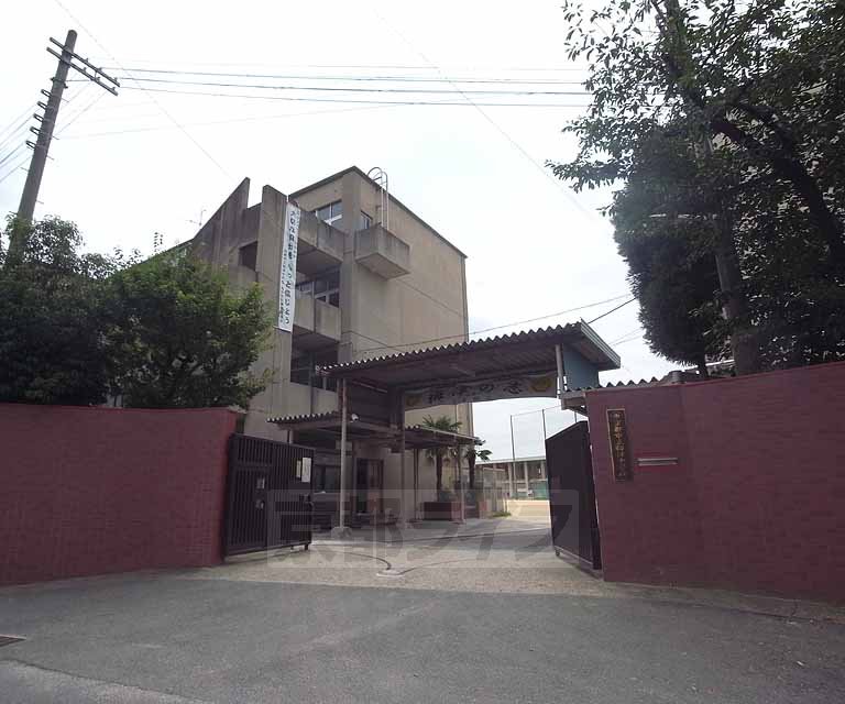 中学校　梅津中学校（中学校）まで480m
