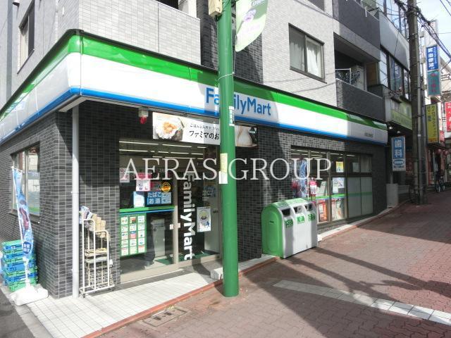 コンビニ　ファミリーマート上池台店（コンビニ）まで376m