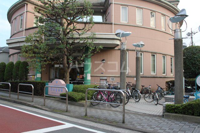 図書館　大田区立羽田図書館（図書館）まで354m