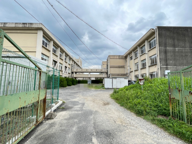 高校・高専　愛知県立小牧高校（高校・高専）まで2251m