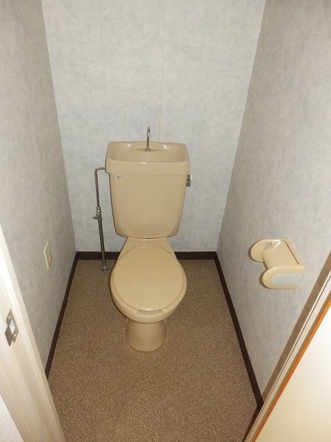 トイレ　※別室同型タイプ