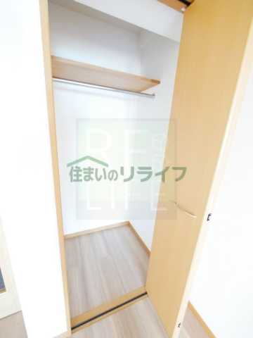 収納　TRADIS NIPPORI E