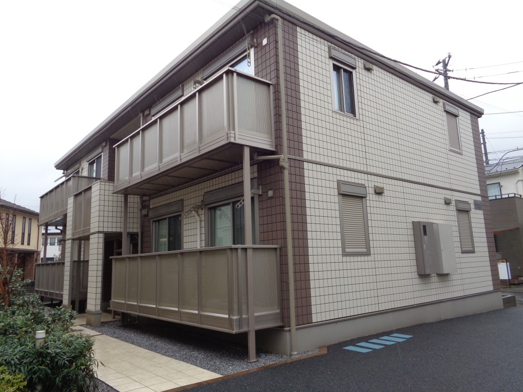 建物外観　セキスイハイム施工、管理　”全戸角部屋”