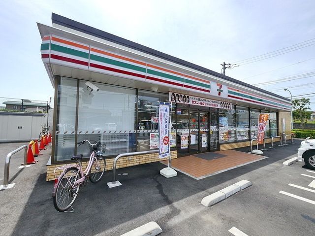 コンビニ　セブンイレブン東村山秋津町3丁目店（コンビニ）まで552m