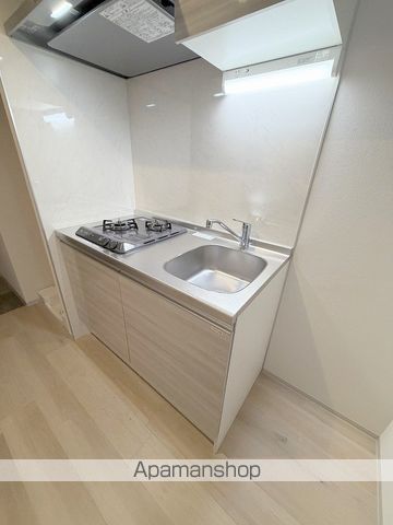 地下鉄御堂筋線 なんば駅 徒歩20分 14階建 築1年のキッチン写真