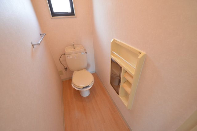 トイレ　広々としたトイレです☆