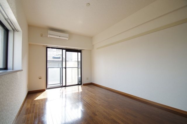 その他部屋・スペース　★明るい洋室★